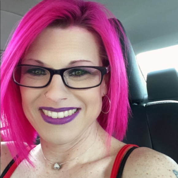 Meet your Posher, Tracy - Picture 12 of 12